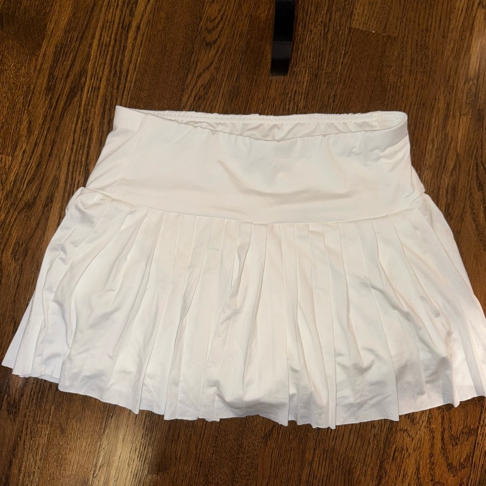 SHEIN White Pleated Skort - Picture 1 of 2